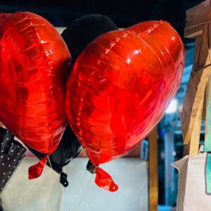Heart foil balloon